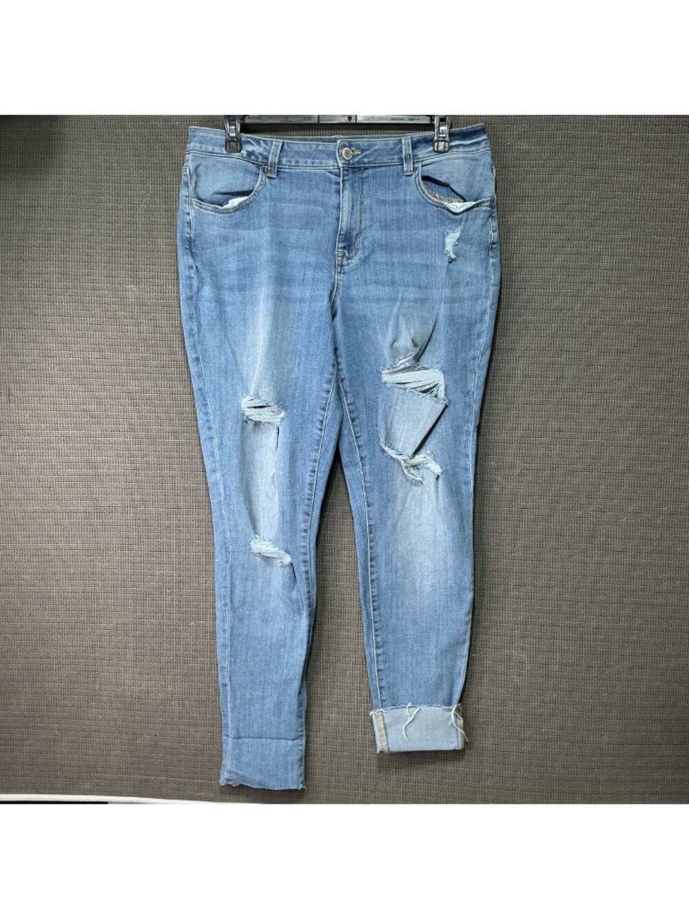 Maurice High-Rise Distressed Woman's Size XL Ankle Jeans Rolled Hem Stretch Fit